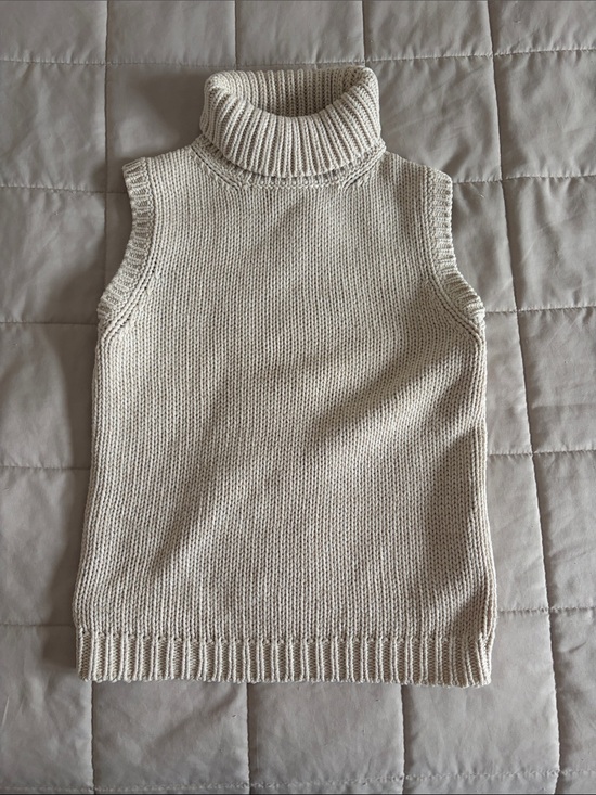Northern Reflections Tops - Northern Reflections Cream Knit Sweater Vest